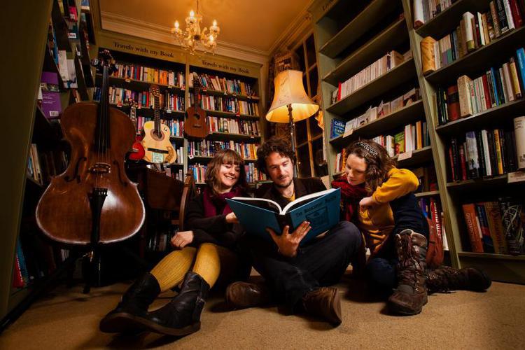 The Bookshop Band @ The Book Hive