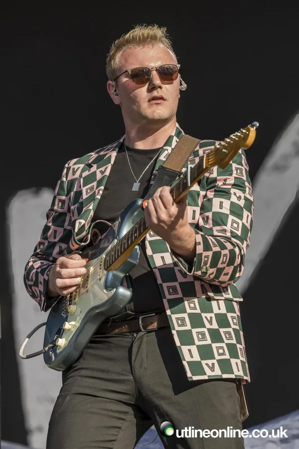 Bryan Adams