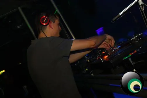 Color ft. DJ Hype