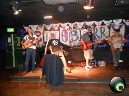 The Hedge Monkeys Skiffle Troupe