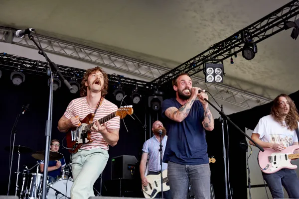 IDLES