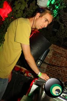 Bassjam ft. Remarc & Aries