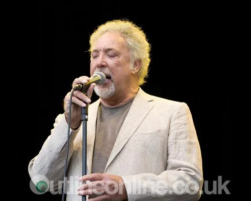 Latitude 2010