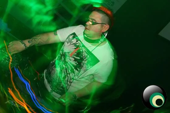 I love hard dance
