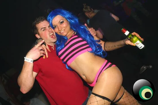 I love hard dance