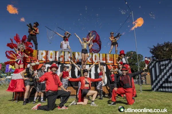 Rock'n'Roll Circus: Circus and Crowds