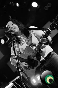 Lucy Spraggan live