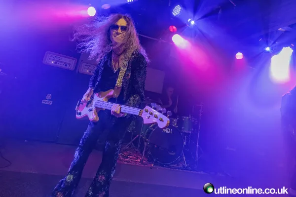 Glenn Hughes