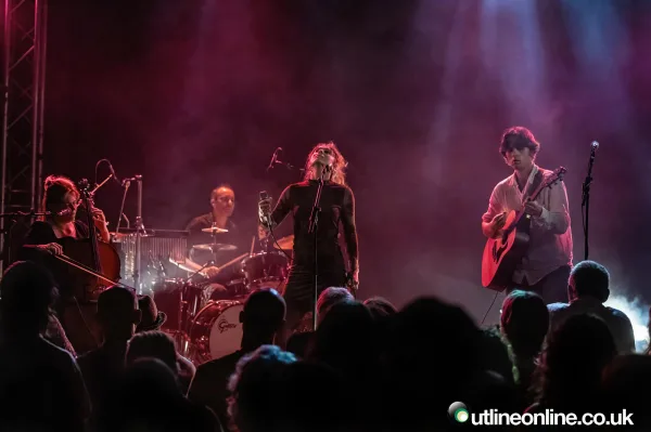 Eliza Delf & The Wilderness