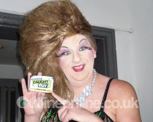 Camp-it-up-Cabaret