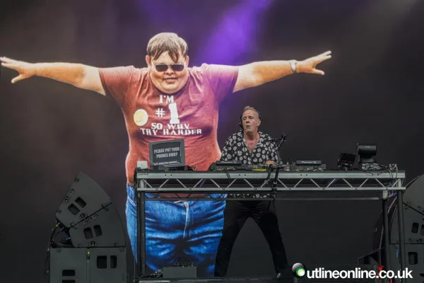 Fatboy Slim - Forest Live