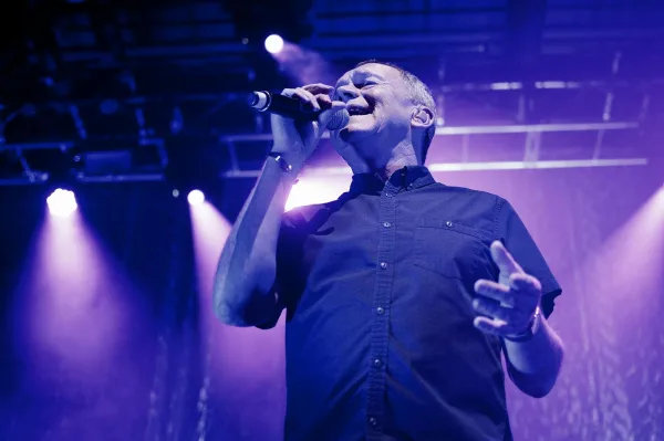 UB40