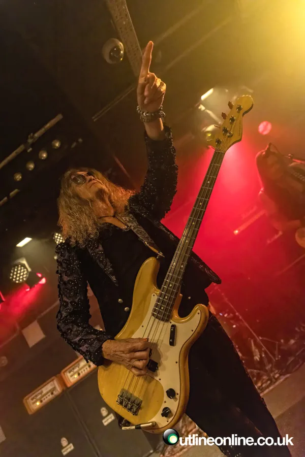 Glenn Hughes