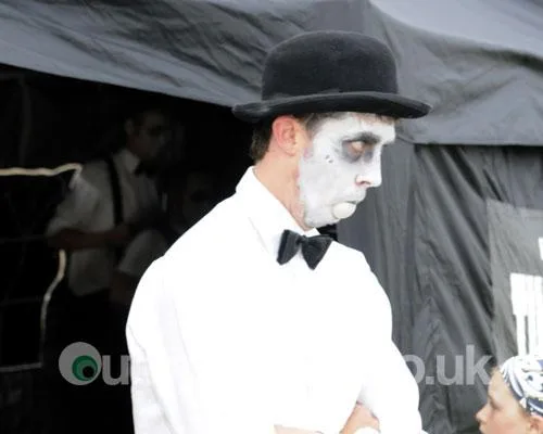 Latitude 2008 1a