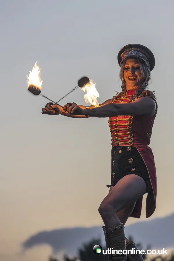 Rock'n'Roll Circus: Circus and Crowds