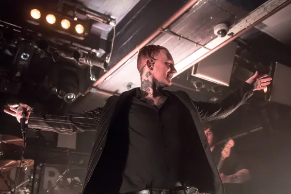 Frank Carter and the Rattlesnakes