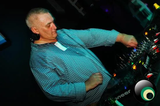 I love hard dance