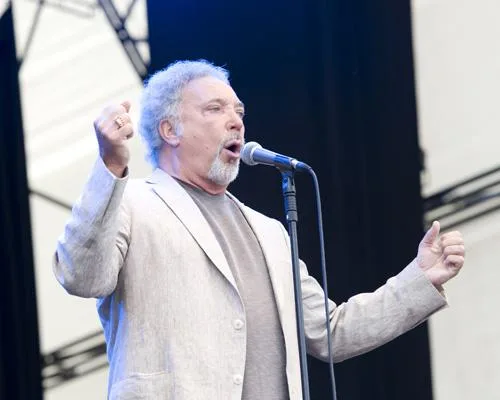 Latitude 2010