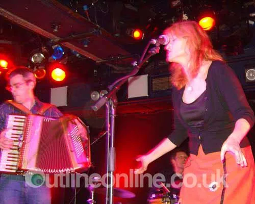 Eddi Reader