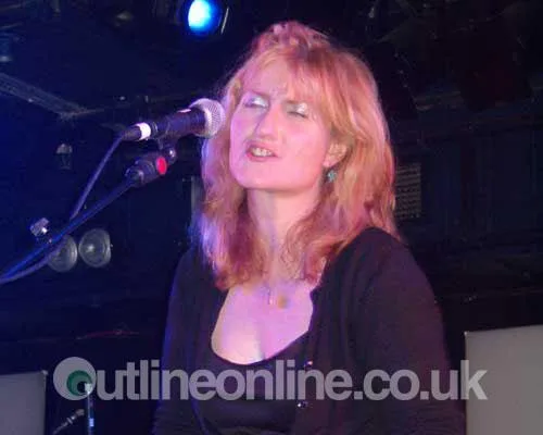 Eddi Reader