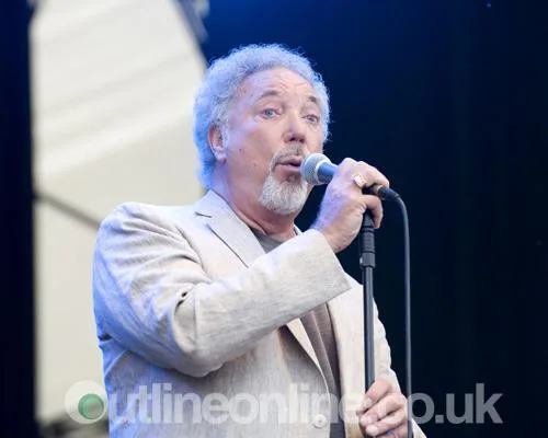 Latitude 2010