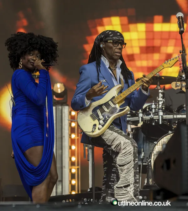 Nile Rodgers & Chic- Forest Live