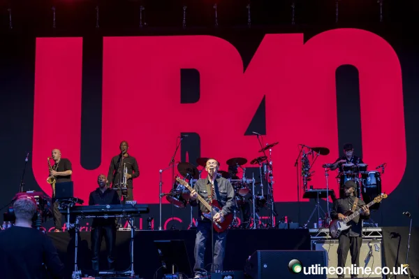 UB40 ft Ali Campbell - Forest Live