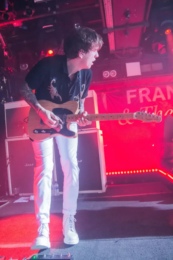Frank Carter and the Rattlesnakes