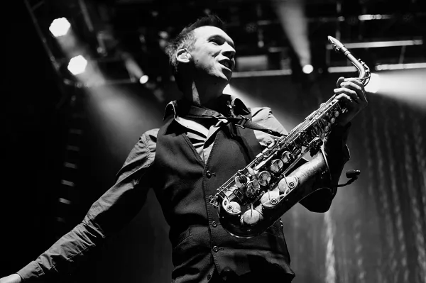 UB40