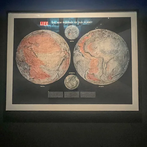 The New Portrait of Our Planet, Kenneth Fagg & Tony Petruccelli, 1960  Picture courtesy of SCVA
