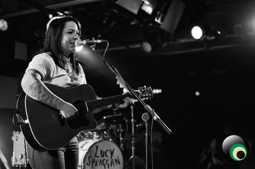 Lucy Spraggan live