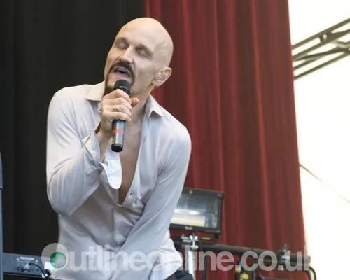 Latitude 2010