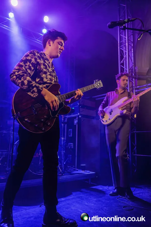 Circa Waves