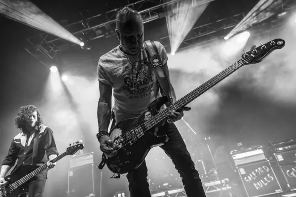 Peter Hook and The Light