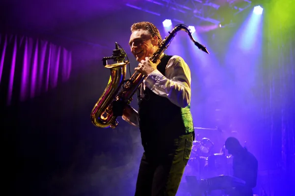 UB40