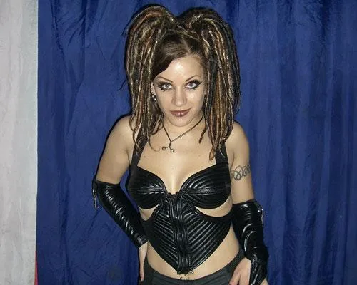 Chains On Velvet