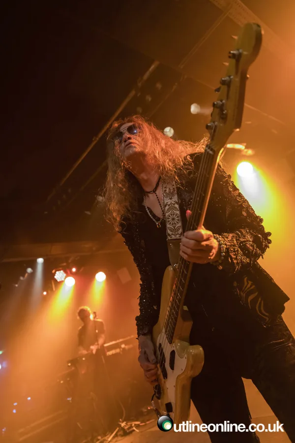 Glenn Hughes