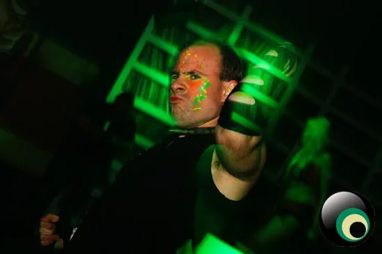 I love hard dance