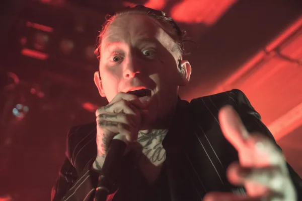 Frank Carter and the Rattlesnakes