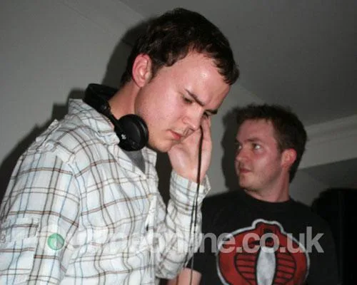 Max & OB