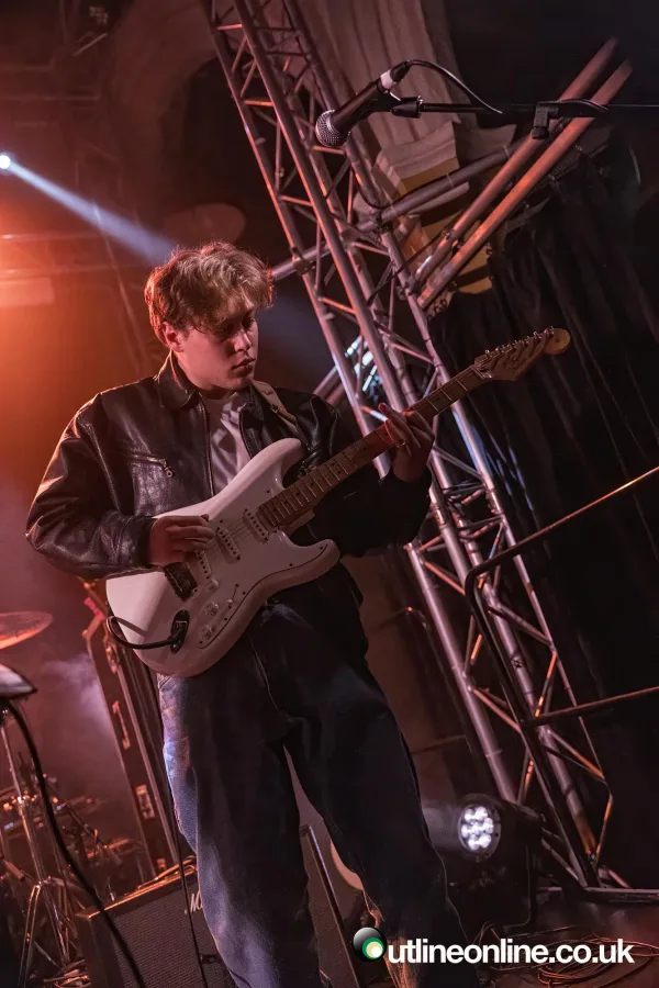 Circa Waves