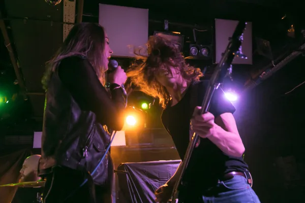 Frank Carter and the Rattlesnakes