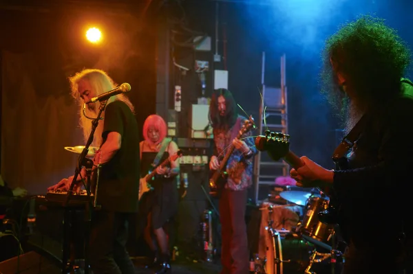 Acid Mothers Temple