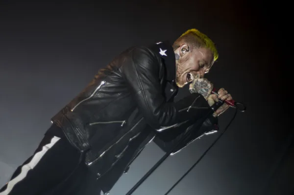 Frank Carter and the Rattlesnakes