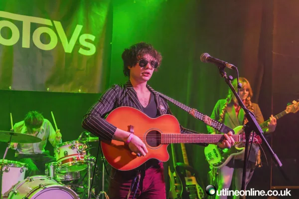 The Molotovs
