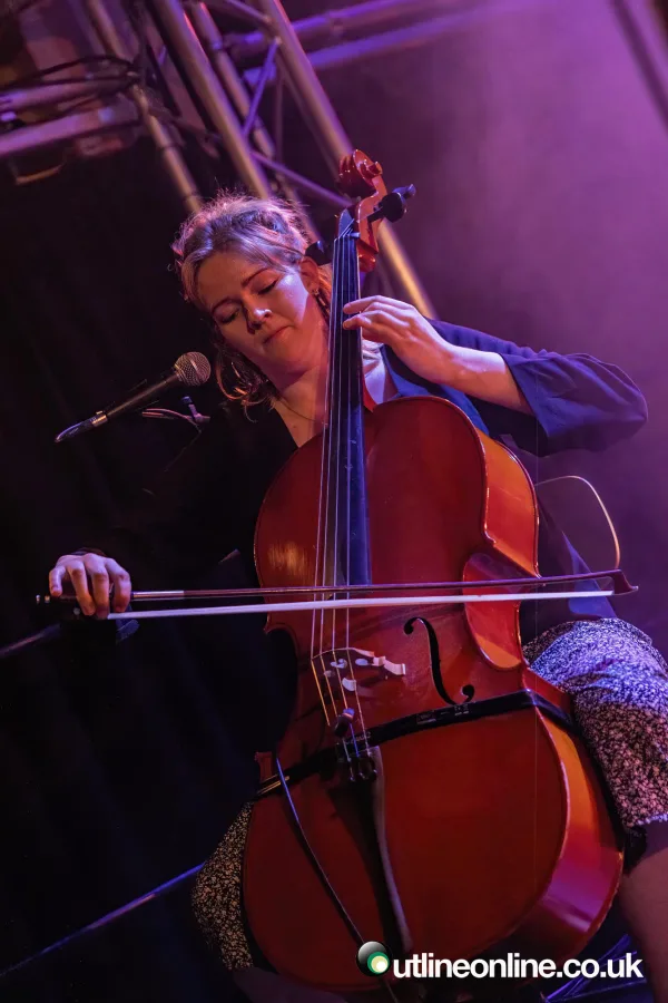 Eliza Delf & The Wilderness