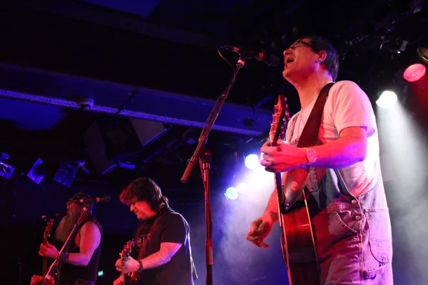 Hayseed Dixie