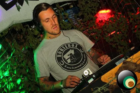 Bassjam ft. Remarc & Aries