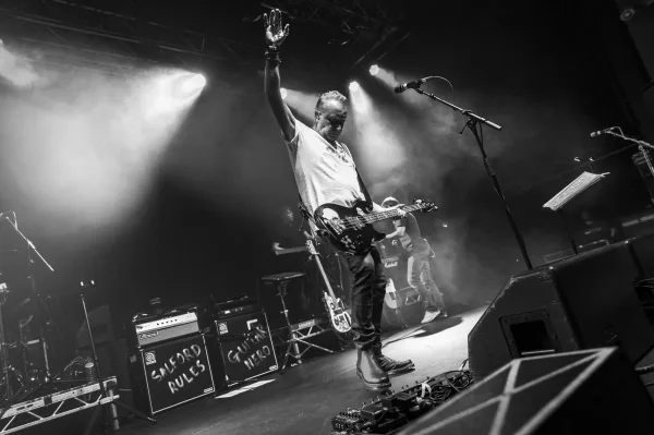 Peter Hook and The Light