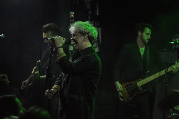 Nothing But Thieves